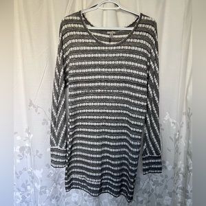 Anthropologie Ecote grey / white dress
